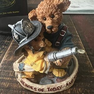 Boyd’s Fire Fighter figurine